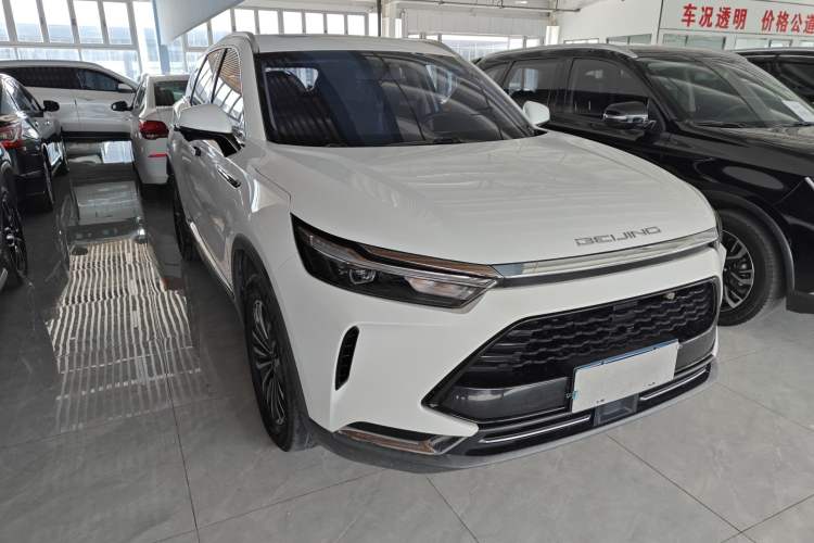 Used BAIC Beijing X7 2020 1.5TD DCT ZhiShang Edition Front Right 45 Deg