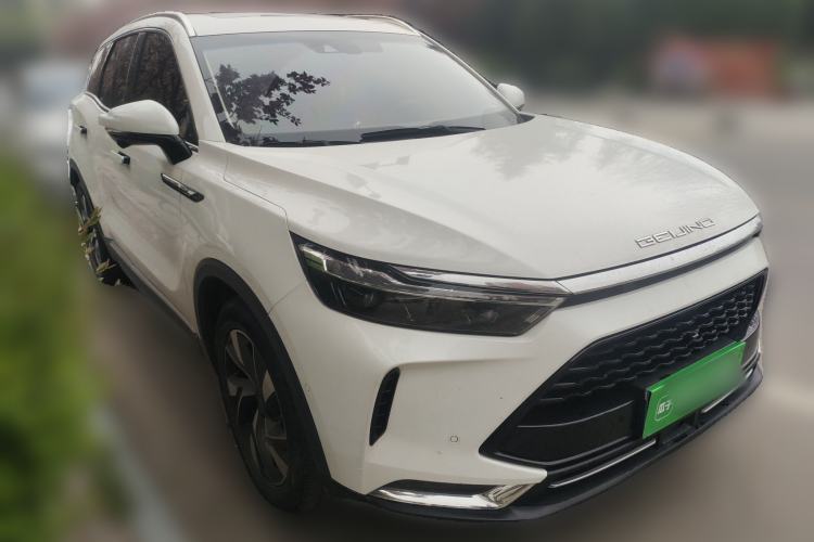 Used BAIC Beijing X7 2020 1.5TD DCT Leading Edition Front Right 45 Deg