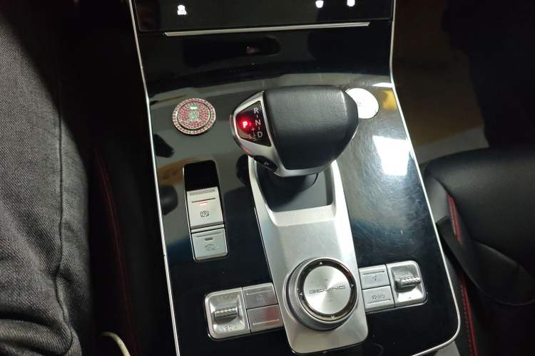 Used BAIC Beijing X7 2020 1.5TD DCT ZhiShang Edition Gear Lever