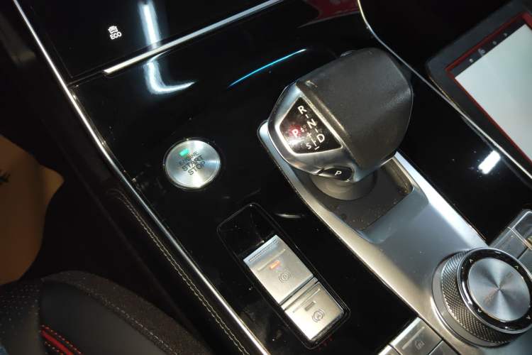 Used BAIC Beijing X7 2020 1.5TD DCT Trendy Edition Gear Lever