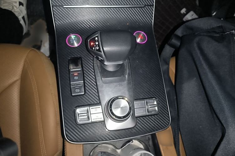 Used BAIC Beijing X7 2020 1.5TD DCT Leading Edition Gear Lever
