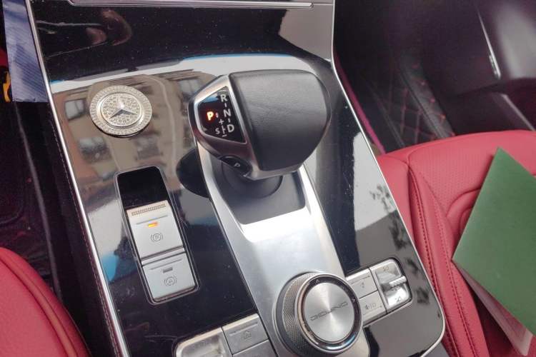 Used BAIC Beijing X7 2020 1.5TD DCT ZhiShang Edition Gear Lever