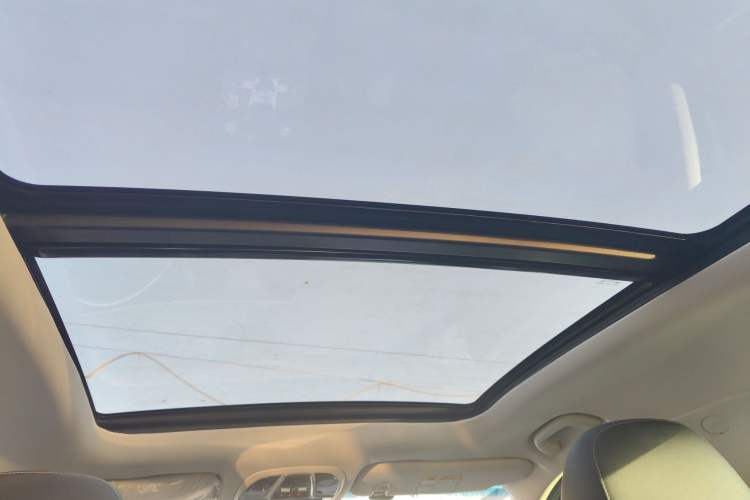 Used BAIC Beijing X7 2020 1.5TD DCT Trendy Edition Headliner
