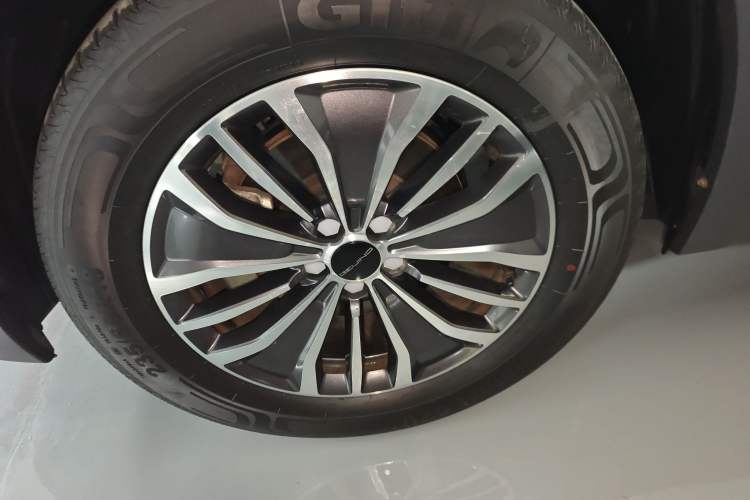 Used BAIC Beijing X7 2020 1.5TD DCT ZhiShang Edition Left Front Wheel Hub