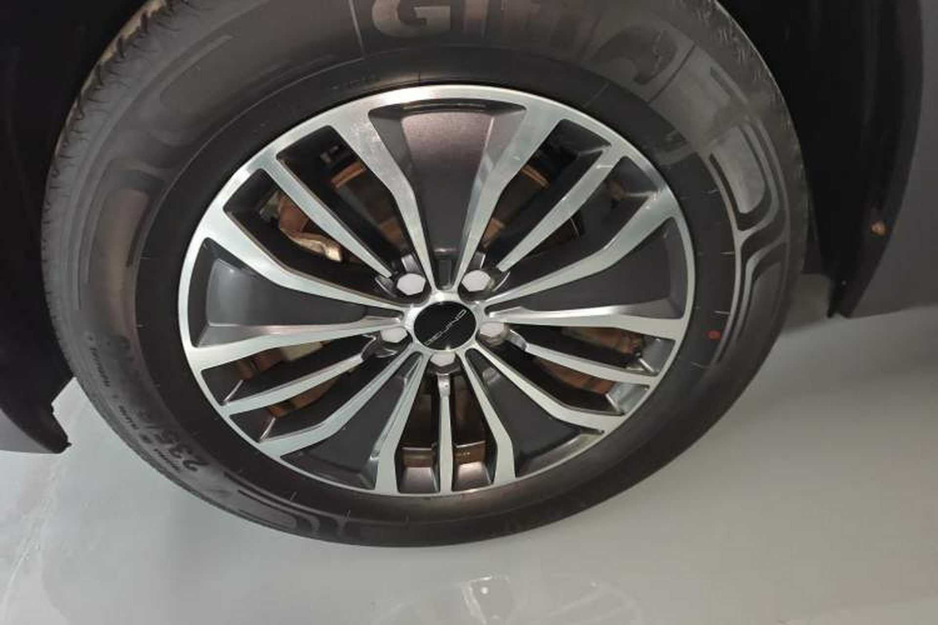 Used BAIC Beijing X7 2020 1.5TD DCT ZhiShang Edition Left Front Wheel Hub
