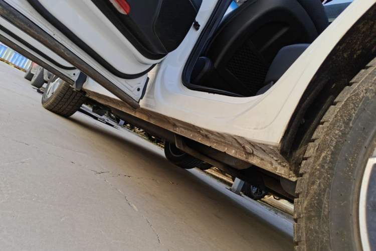 Used BAIC Beijing X7 2020 1.5TD DCT Trendy Edition Left Side Sill