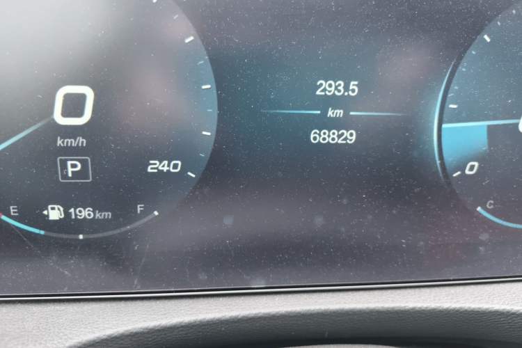 Used BAIC Beijing X7 2020 1.5TD DCT Leading Edition Odometer Close Up