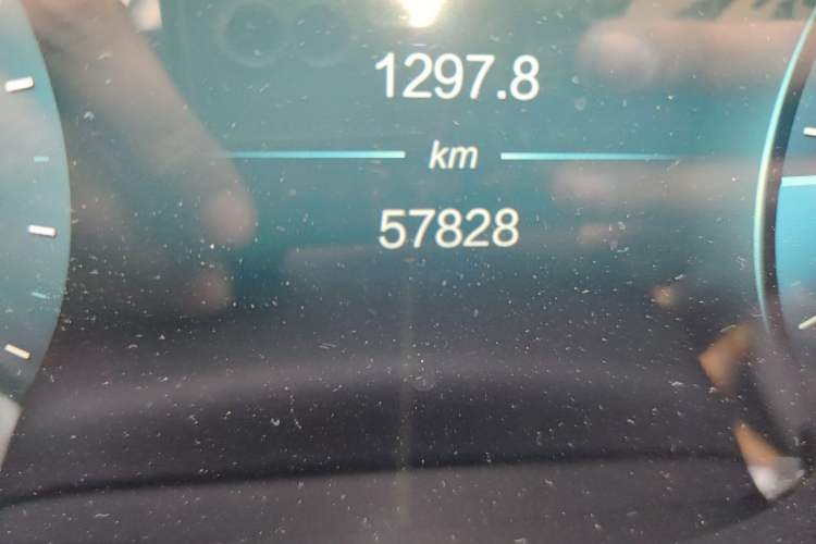 Used BAIC Beijing X7 2020 1.5TD DCT Leading Edition Odometer Close Up