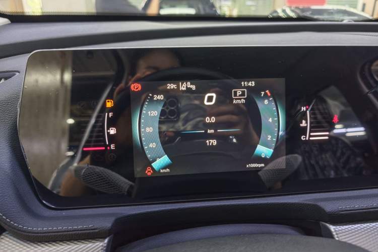 Used BAIC Beijing X7 2020 1.5TD DCT ZhiShang Edition Odometer Close Up
