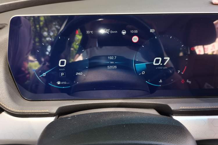 Used BAIC Beijing X7 2020 1.5TD DCT Leading Edition Odometer Close Up