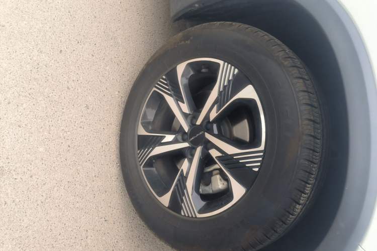 Used BAIC Beijing X7 2020 1.5TD DCT ZhiShang Edition Right Front Wheel Hub