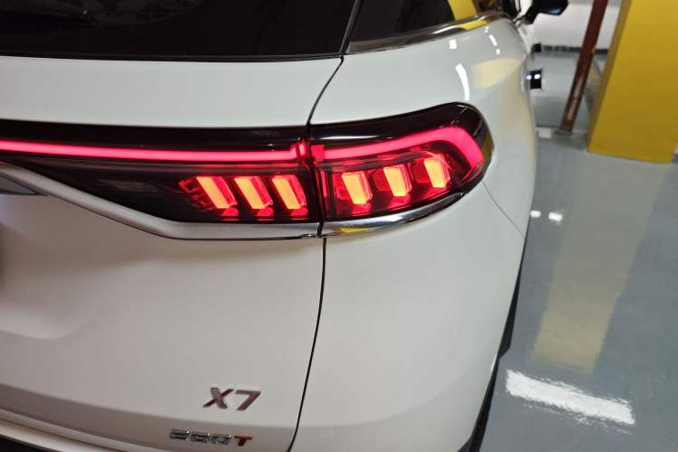 Used BAIC Beijing X7 2020 1.5TD DCT ZhiShang Edition Right Rear Taillight