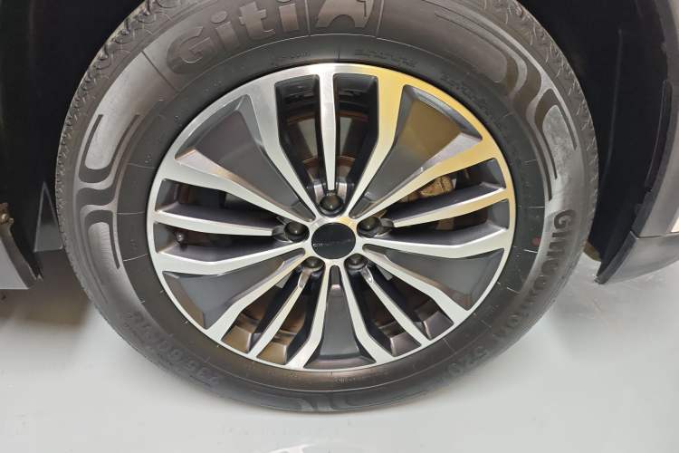 Used BAIC Beijing X7 2020 1.5TD DCT ZhiShang Edition Right Rear Wheel Hub
