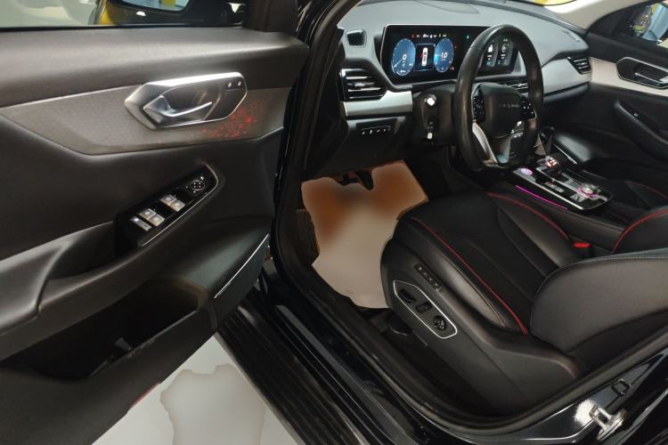 Used BAIC Beijing X7 2022 1.5TD DCT Victory Edition Interior 3