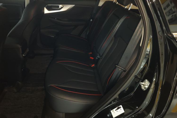 Used BAIC Beijing X7 2022 1.5TD DCT Victory Edition Interior 4