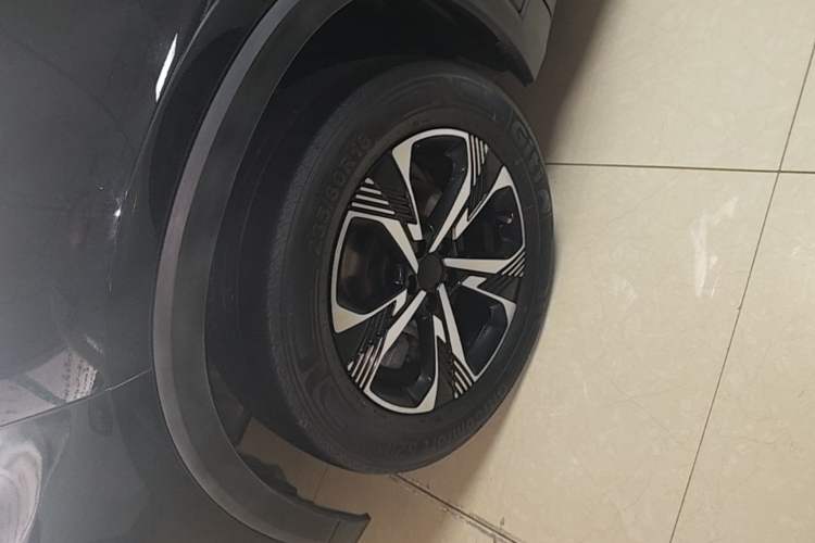 Used BAIC Beijing X7 2022 1.5TD DCT ZhiShang Edition Left Front Wheel Hub