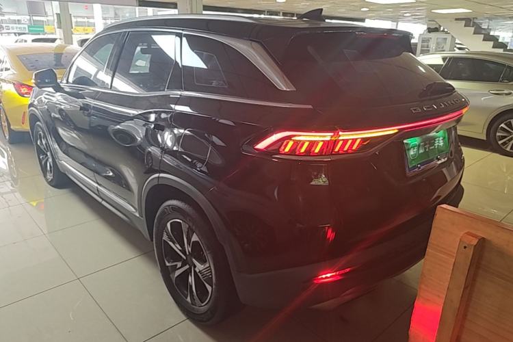 Used BAIC Beijing X7 2022 1.5TD DCT ZhiShang Edition Rear Left 45 Deg