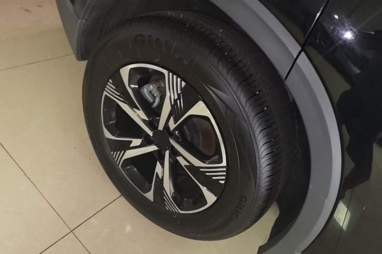 Used BAIC Beijing X7 2022 1.5TD DCT ZhiShang Edition Right Rear Wheel Hub