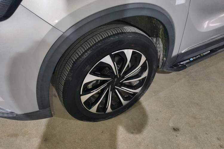 Used BAIC Beijing X7 2022 1.5TD DCT Trendy Edition Left Front Wheel Hub