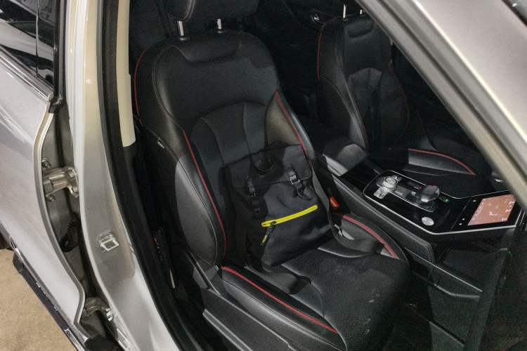 Used BAIC Beijing X7 2022 1.5TD DCT Trendy Edition Right Front Seat
