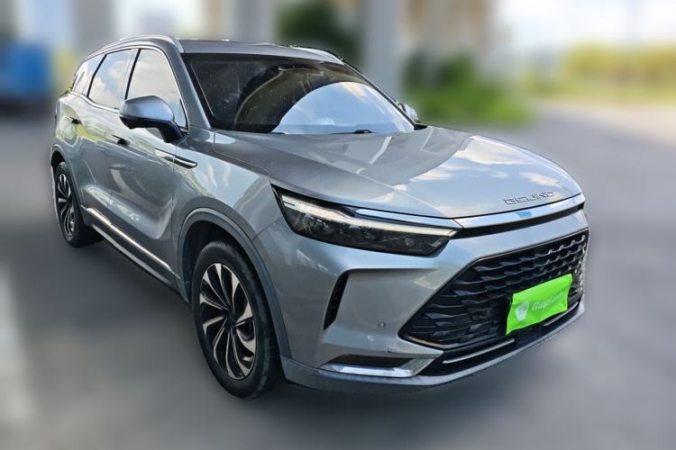 Used BAIC Beijing X7 2022 1.5TD DCT Trendy Edition Front Right 45 Deg
