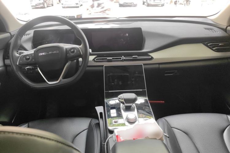 Used BAIC Beijing X7 2022 1.5TD DCT Trendy Edition Center Console