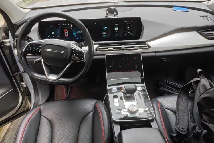 Used BAIC Beijing X7 2022 1.5TD DCT Victory Edition Center Console