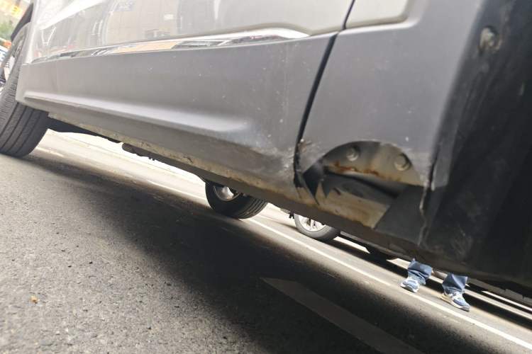 Used BAIC Beijing X7 2022 1.5TD DCT ZhiShang Edition Chassis Front Right