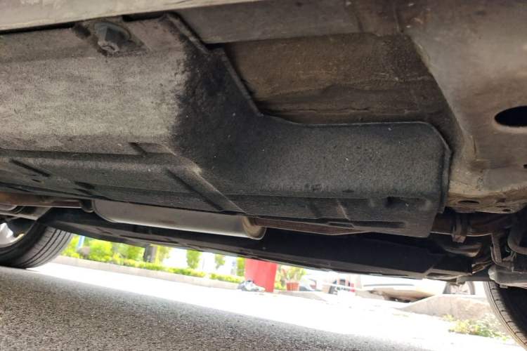 Used BAIC Beijing X7 2022 1.5TD DCT Zhi Ling Edition Chassis Front Right