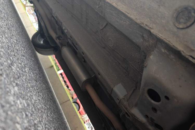 Used BAIC Beijing X7 2022 1.5TD DCT ZhiShang Edition Chassis Front Right
