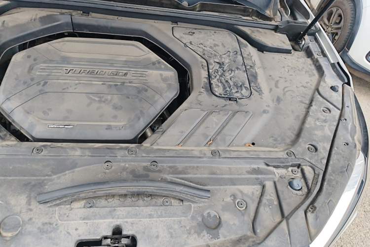 Used BAIC Beijing X7 2022 1.5TD DCT Victory Edition Engine Bay Left