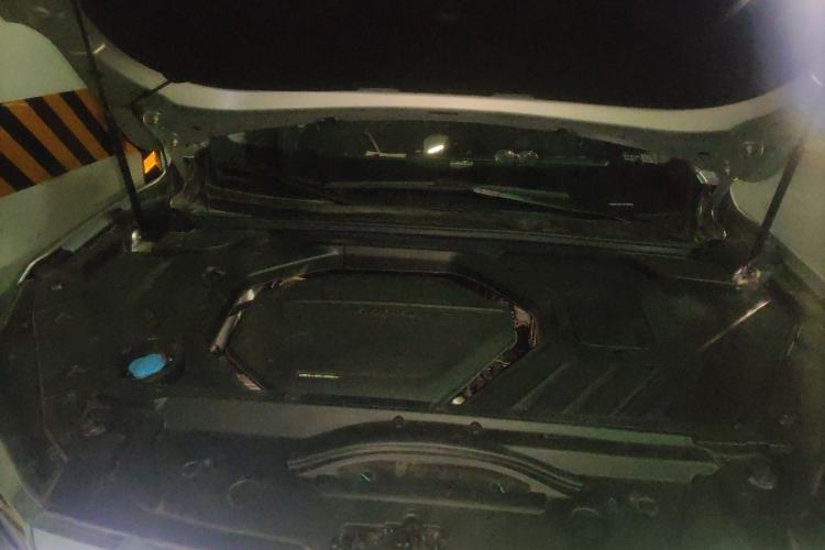 Used BAIC Beijing X7 2022 1.5TD DCT Victory Edition Engine Bay