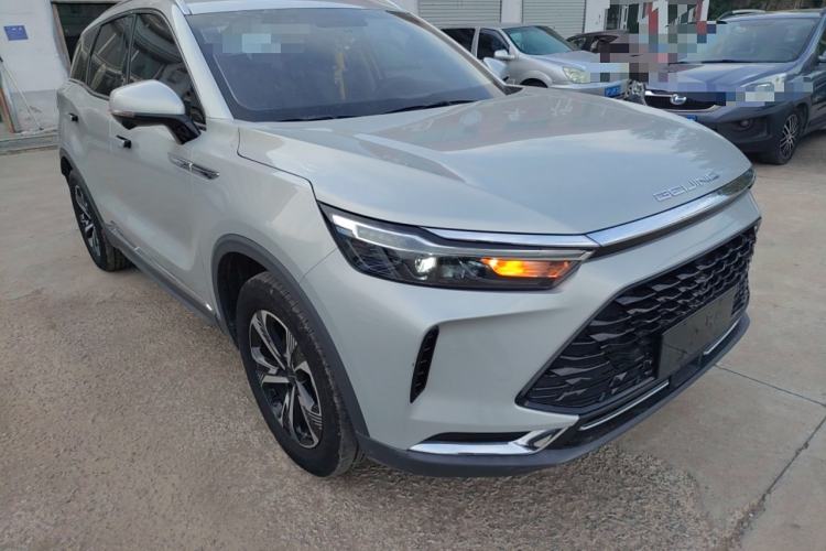 Used BAIC Beijing X7 2022 1.5TD DCT ZhiShang Edition Front Right 45 Deg
