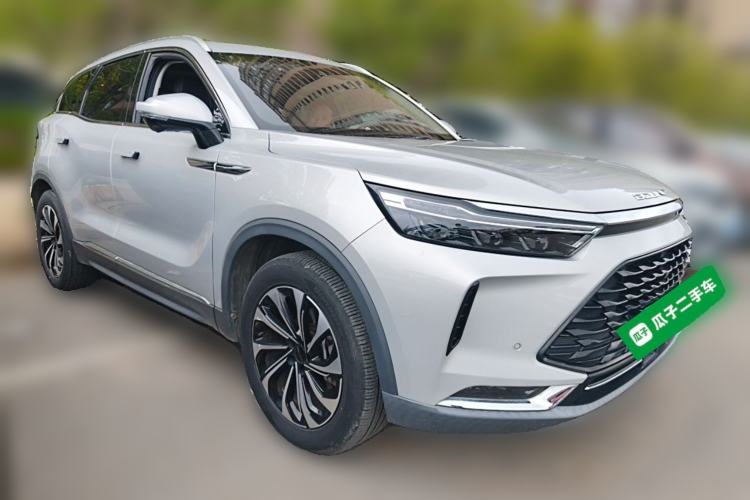 Used BAIC Beijing X7 2022 1.5TD DCT Victory Edition Front Right 45 Deg
