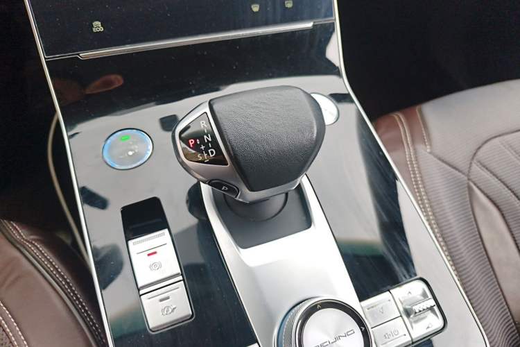 Used BAIC Beijing X7 2022 1.5TD DCT Victory Edition Gear Lever