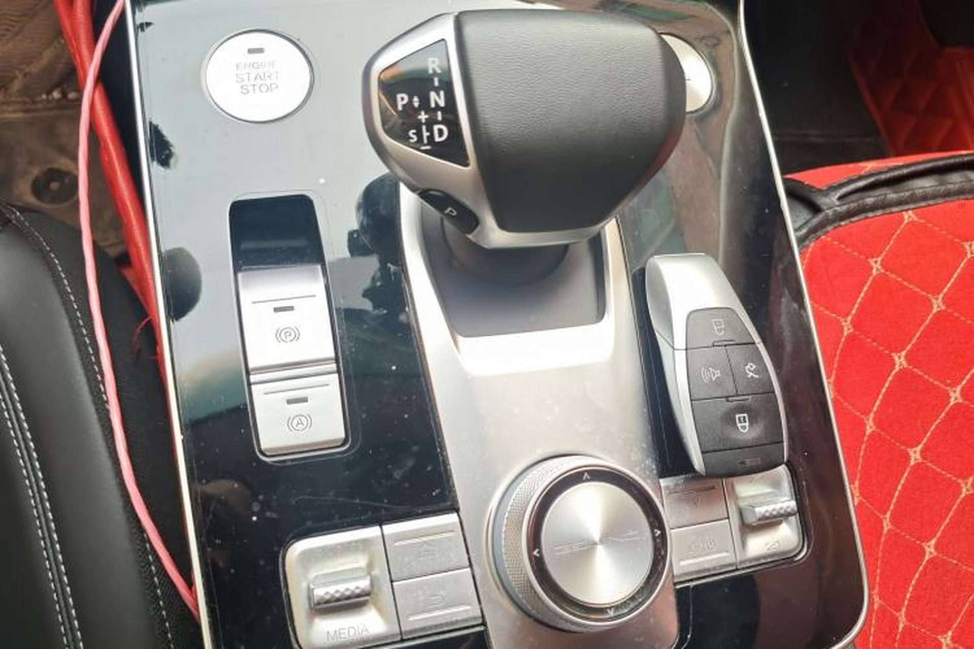 Used BAIC Beijing X7 2022 1.5TD DCT ZhiShang Edition Gear Lever