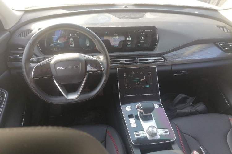 Used BAIC Beijing X7 2022 1.5TD DCT Trendy Edition Interior 2