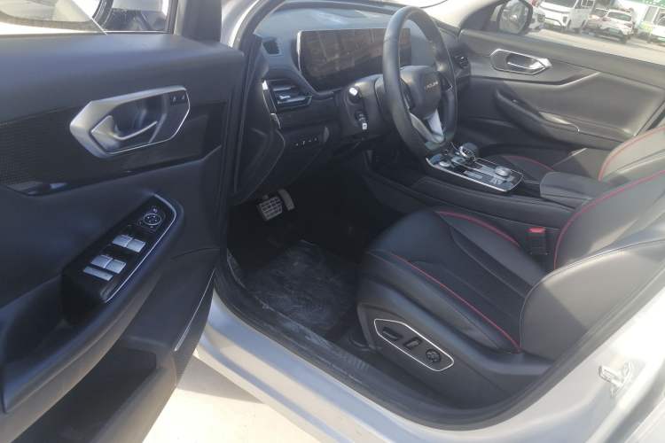 Used BAIC Beijing X7 2022 1.5TD DCT Trendy Edition Interior 3