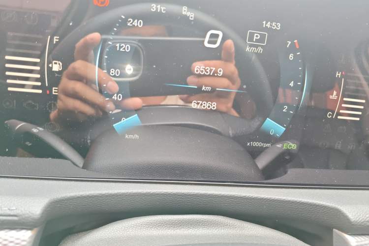 Used BAIC Beijing X7 2022 1.5TD DCT ZhiShang Edition Odometer Close Up