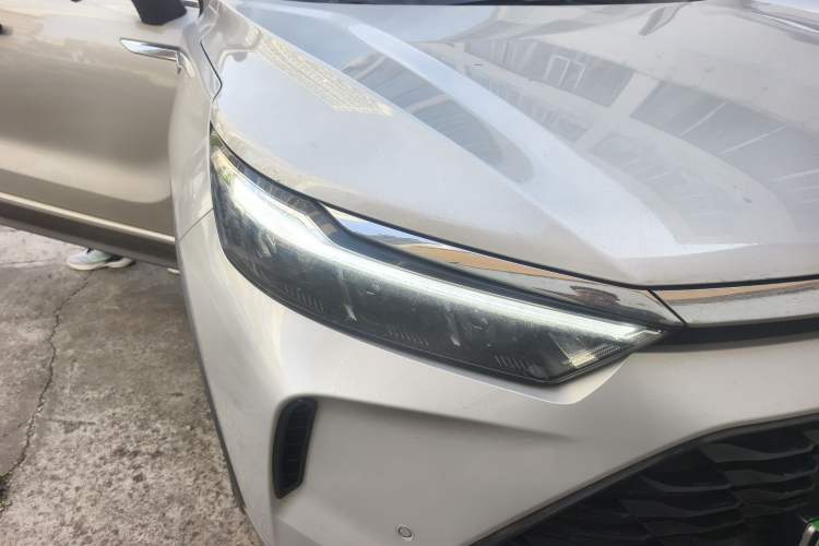 Used BAIC Beijing X7 2022 1.5TD DCT Trendy Edition Right Front Headlight