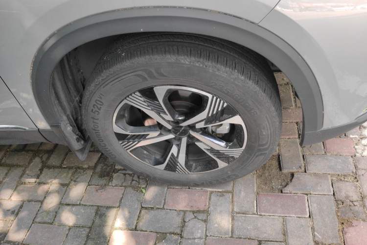 Used BAIC Beijing X7 2022 1.5TD DCT Trendy Edition Right Front Wheel Hub