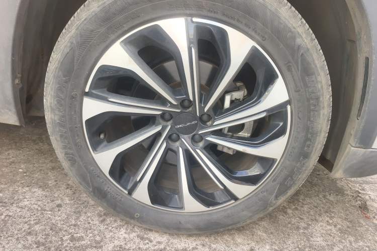 Used BAIC Beijing X7 2022 1.5TD DCT Trendy Edition Right Front Wheel Hub