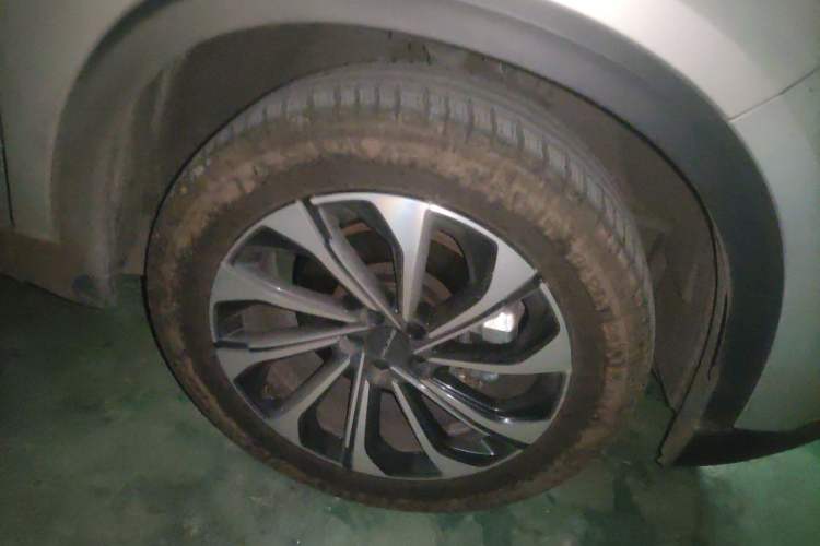 Used BAIC Beijing X7 2022 1.5TD DCT Victory Edition Right Front Wheel Hub