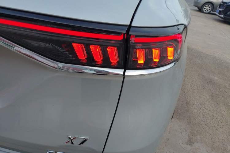 Used BAIC Beijing X7 2022 1.5TD DCT ZhiShang Edition Right Rear Taillight