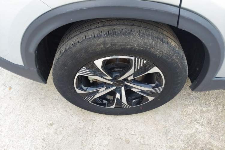 Used BAIC Beijing X7 2022 1.5TD DCT ZhiShang Edition Right Rear Wheel Hub