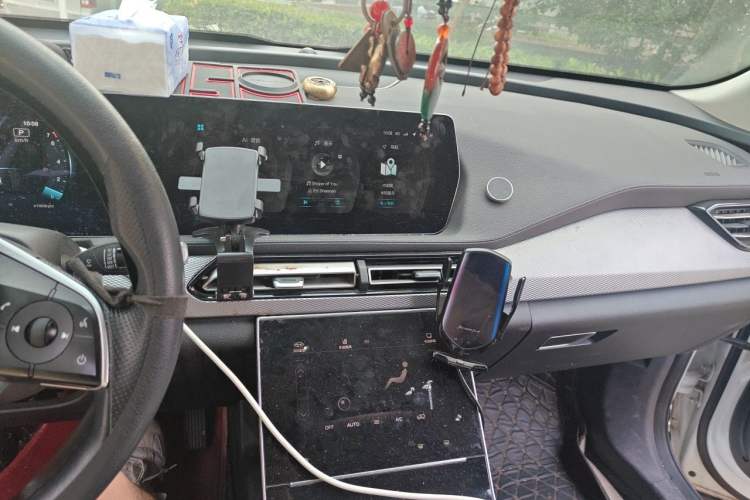 Used BAIC Beijing X7 2022 1.5TD DCT ZhiShang Edition Audio And AC Panel