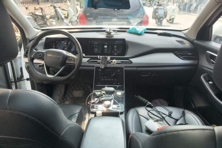 Used BAIC Beijing X7 2022 1.5TD DCT ZhiShang Edition Center Console