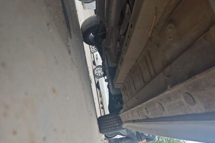 Used BAIC Beijing X7 2022 1.5TD DCT ZhiShang Edition Chassis Front Left