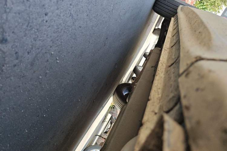 Used BAIC Beijing X7 2022 1.5TD DCT ZhiShang Edition Chassis Front Right