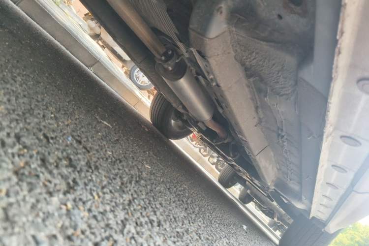 Used BAIC Beijing X7 2022 1.5TD DCT ZhiShang Edition Chassis Rear Right